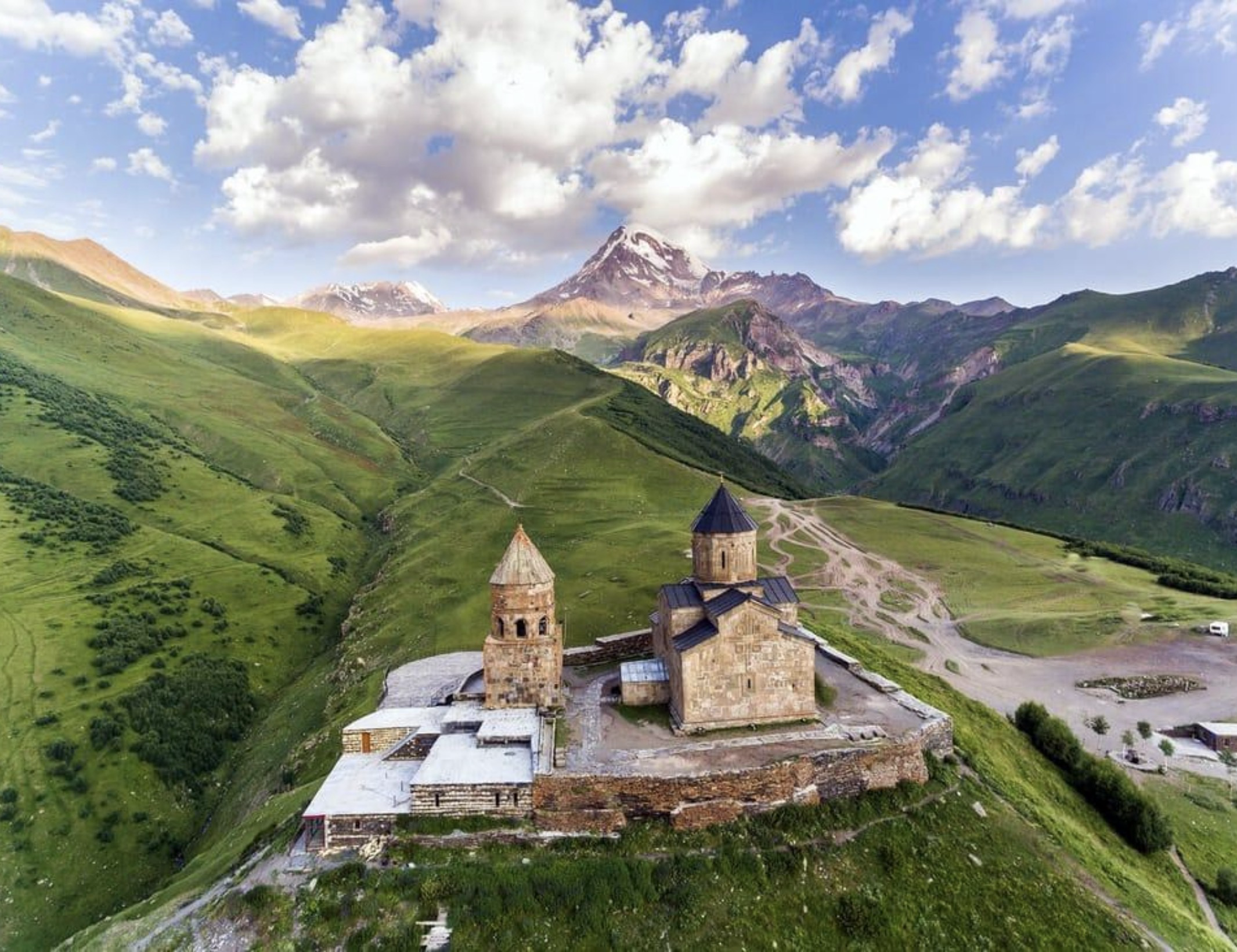 Chiesa della Trinità di Gergeti a Kazbegi