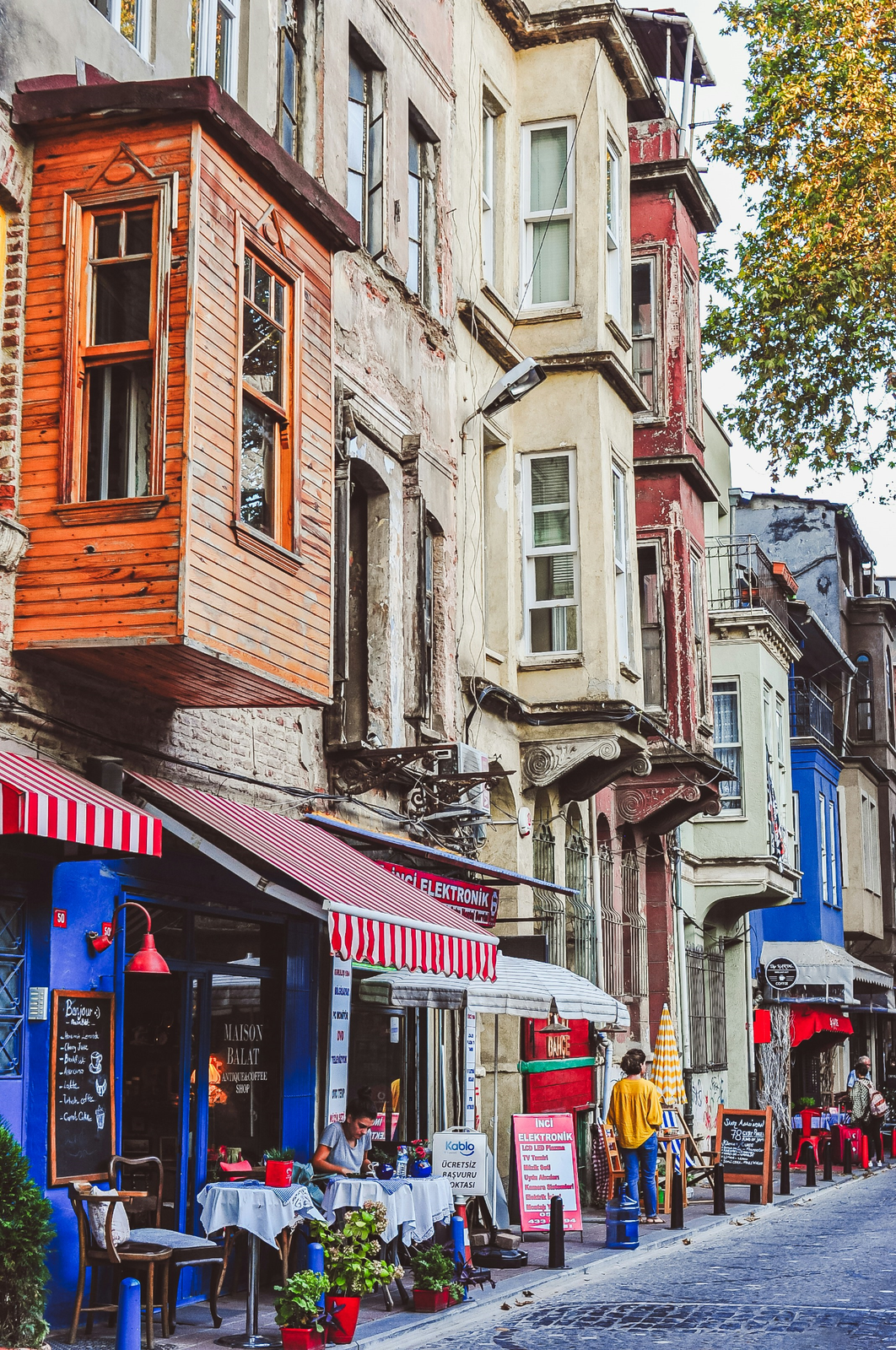 Strade e case colorate di Balat a Istanbul